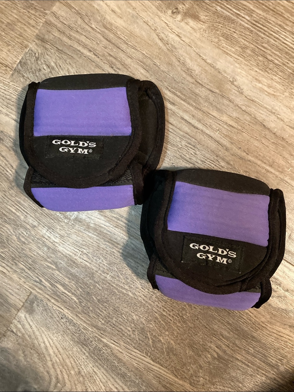 GOLD’S GYM Purple and Black 1.5 lb Wrist/Ankle Weights